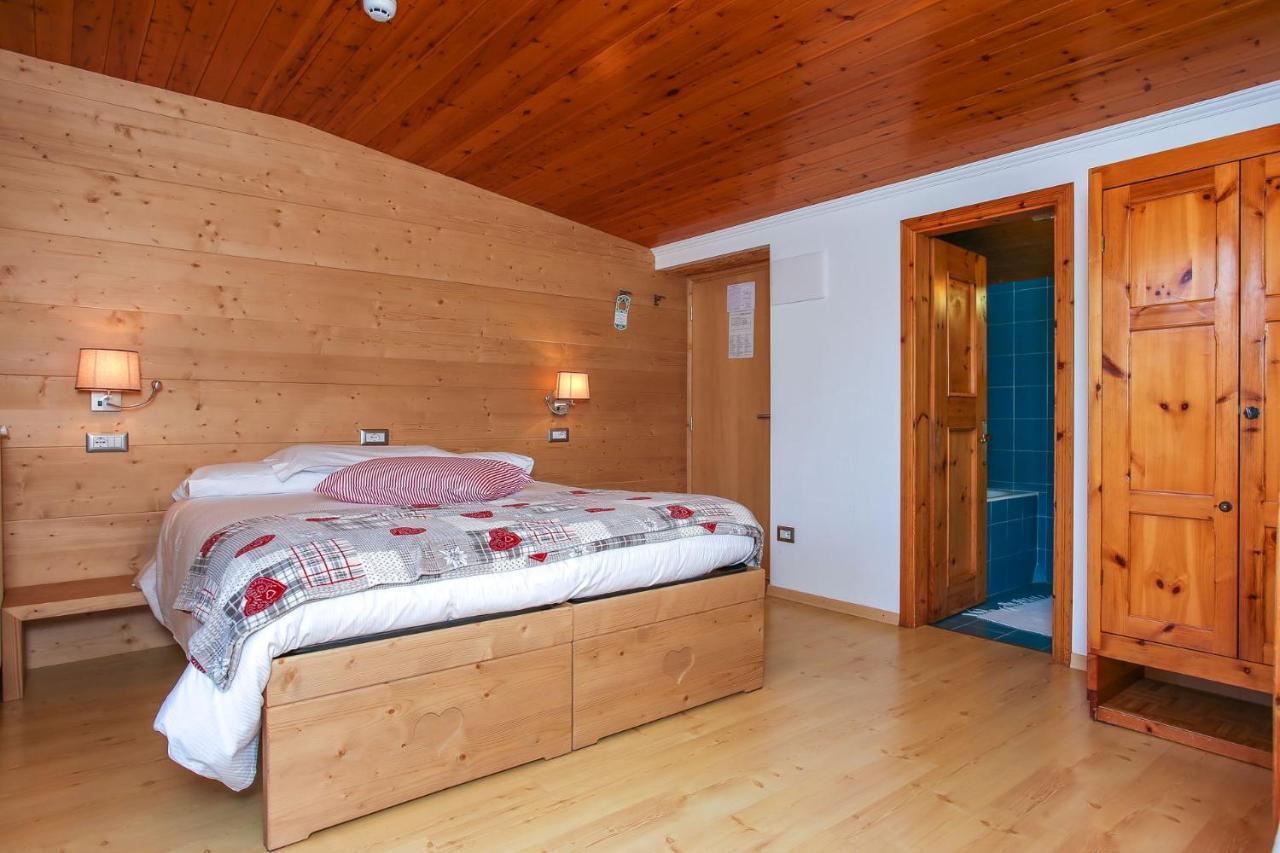 Albergo Adele Bormio Exterior photo