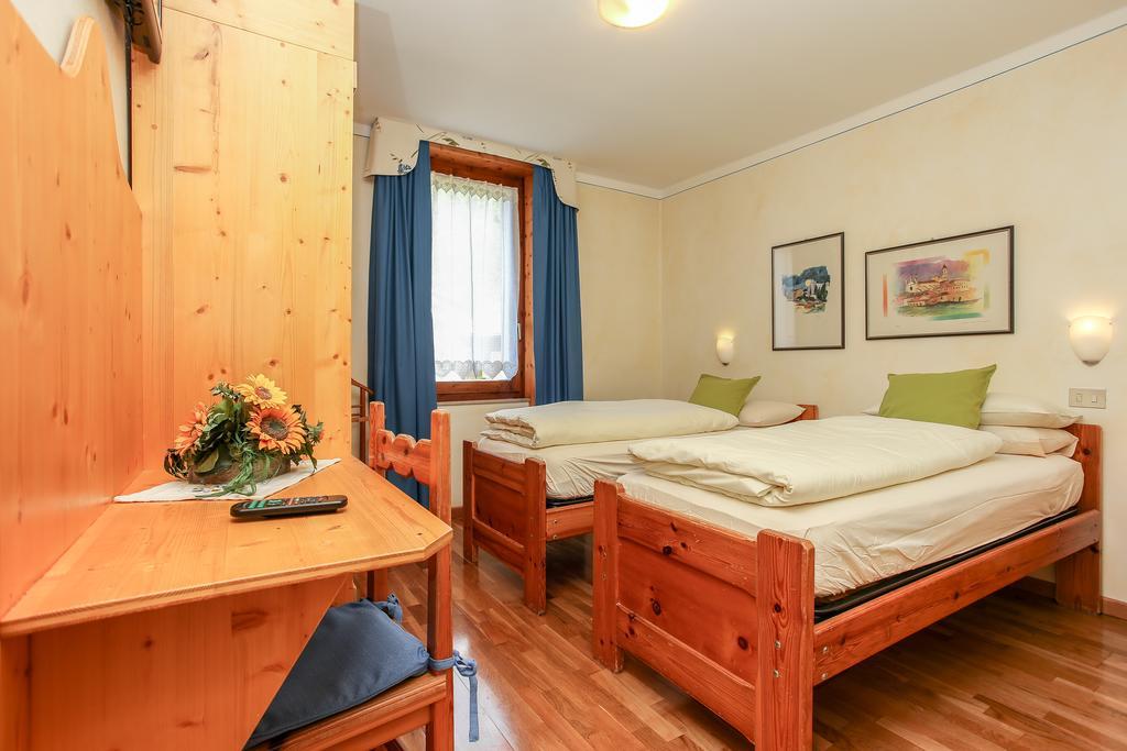 Albergo Adele Bormio Exterior photo