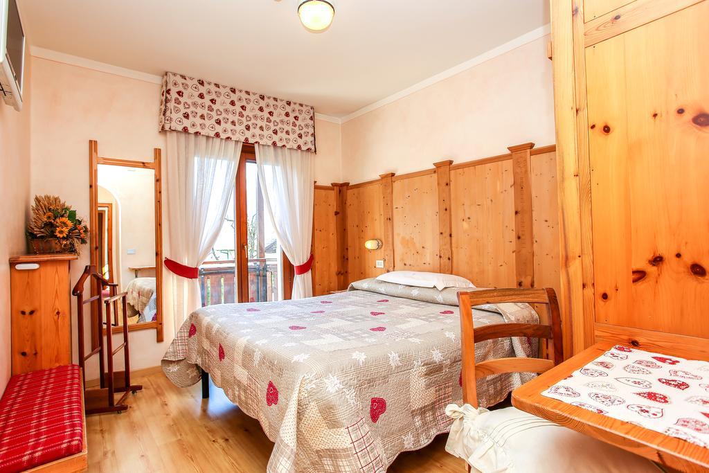 Albergo Adele Bormio Exterior photo