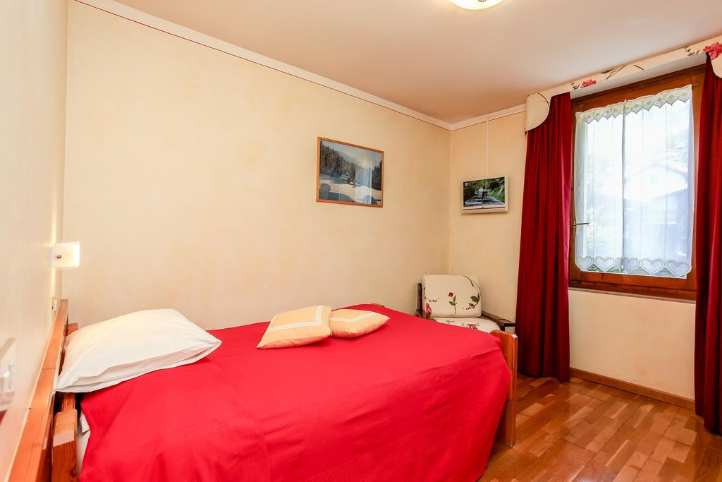 Albergo Adele Bormio Exterior photo