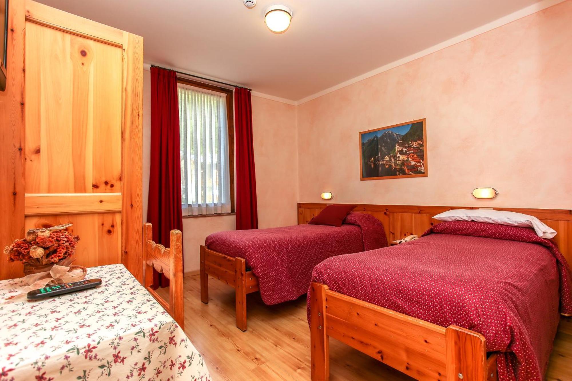Albergo Adele Bormio Exterior photo