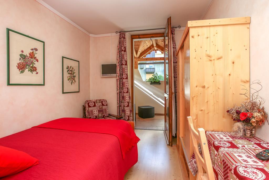 Albergo Adele Bormio Exterior photo